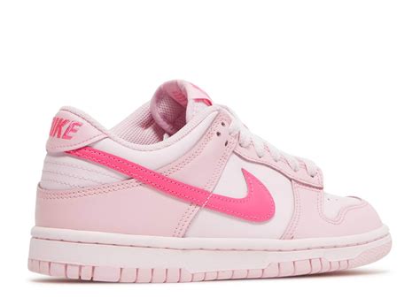 Nike Dunk Low Triple Pink (GS) | DH9765-600 | Satın Al | sutore