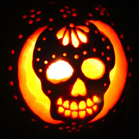 Skull Pumpkin - DIY