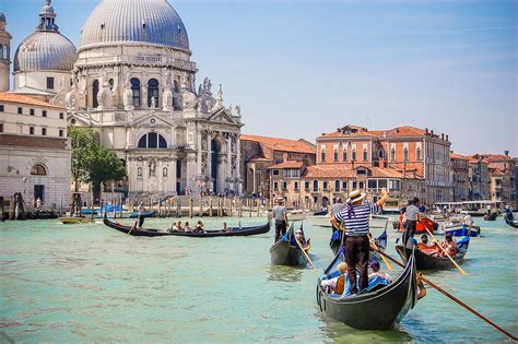 The 7 Best Venetian Gondola Rides of 2022