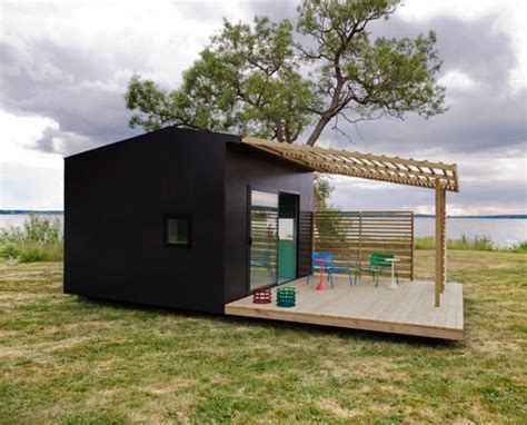 Mini House 2.0: Modern Prefab