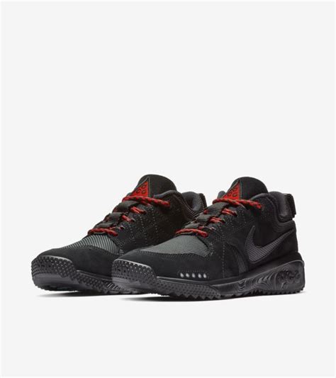 Nike ACG Dog Mountain 'Black & Thunder Grey & Oil Grey' Release Date . Nike SNKRS US