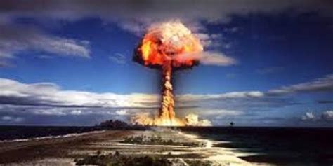 Nuclear Warfare History Topic 1 timeline | Timetoast timelines