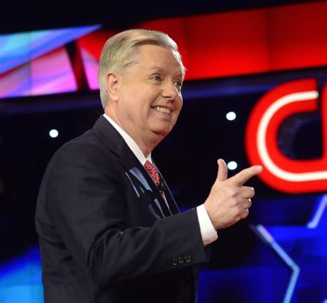 Lindsey Graham Endorses Jeb Bush as GOP Presidential Nominee