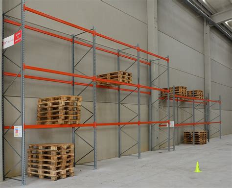 Warehouse Pallet Racking Layouts for Buildings with Wide Column Spacing