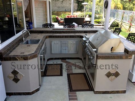 outdoor barbeque islands | Surrounding Elements - Custom Outdoor ...