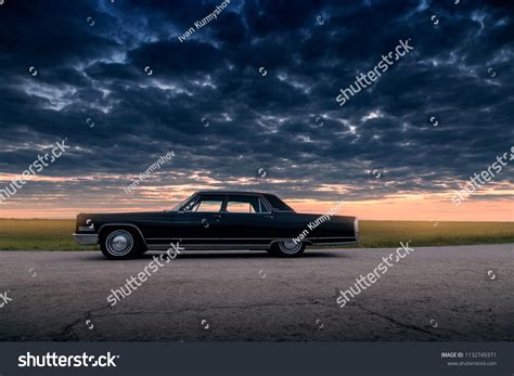 17 1960s Black Cadillac Images, Stock Photos & Vectors | Shutterstock