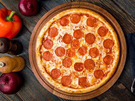 Costco Pizza Types: How to Choose the Best Ones in 2024