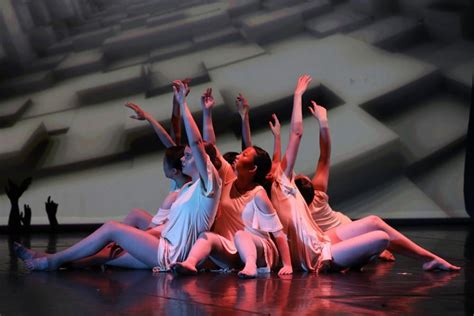 Contemporary Dance | Stage Art Dance