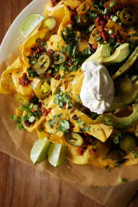 Superbowl Beer Nachos – HonestlyYUM