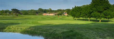 wickham park, wickham, - Golf course information and reviews.