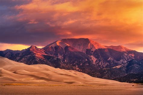 Great Sand Dunes Sunrise | Lars Leber Photography