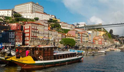 Passeio de barco pelo Rio Douro em Porto: fazer ou não?