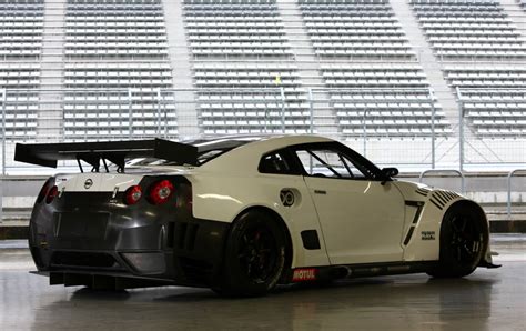 R35 Nismo Nissan GT-R set to be quickest GT-R ever - report | PerformanceDrive