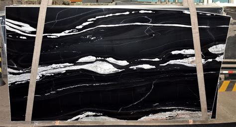 Granite Slabs | Stone Slabs - Brazil Copacabana Granite Slabs Black Polished Granite Slabs