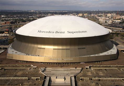 New Orleans Saints owner Tom Benson buys New Orleans Hornets from - sol-inc.jp