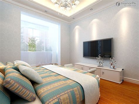 Small Bedroom Layout Ideas With Tv : 23 Brilliant Small Bedroom Tv ...