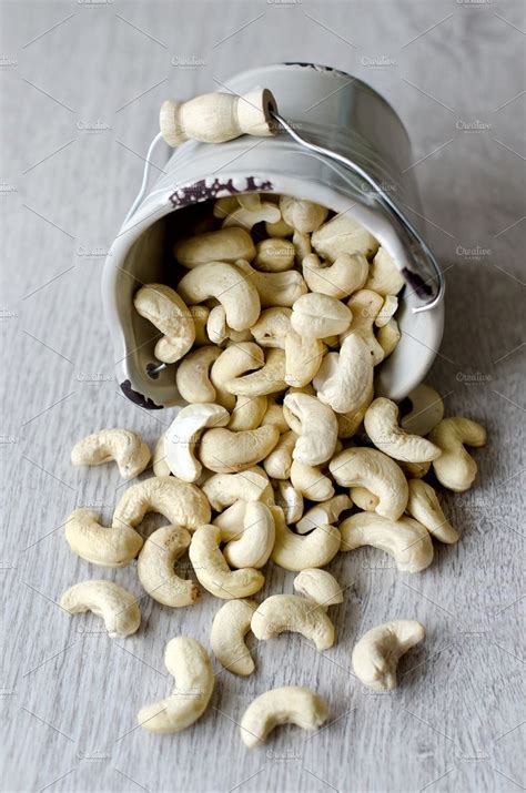 Cashew kernels | Food, Healthy nuts and seeds, Cashew