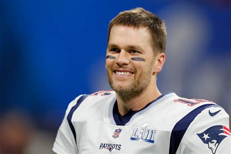 Tom Brady's Charging A Small Fortune To Autograph Items, So It's No Wonder He's Worth Millions ...