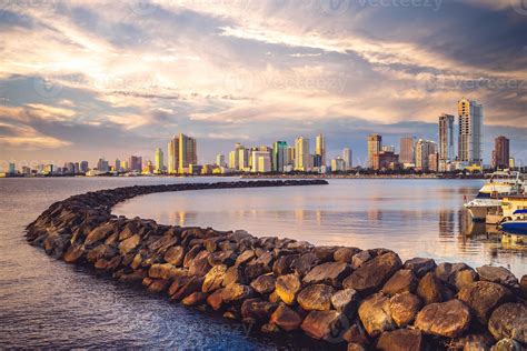 Port of Manila at Manila bay in the Philippines 2557267 Stock Photo at Vecteezy