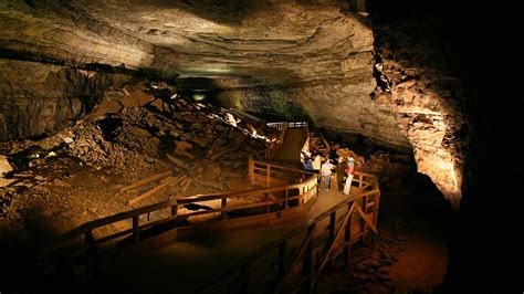 Explorers add 8 miles to world's longest known cave system | Live Science