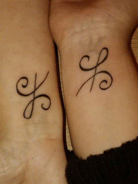 21 Totally Cute Best Friend Tattoos -DesignBump