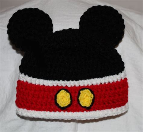 5 Mickey Mouse Knit Hat Patterns - The Funky Stitch