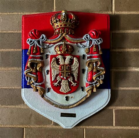 Serbian Coat of Arms, displayed in the Serbian Orthodox Cathedral in Chicago. : r/heraldry