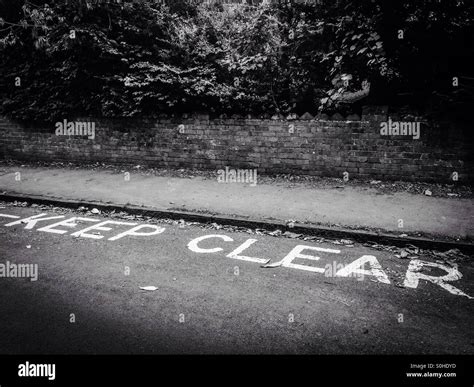 Keep clear sign on road Stock Photo - Alamy