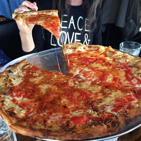 The BEST Pizza In New York City | New york pizza, Best pizza in nyc, Good pizza