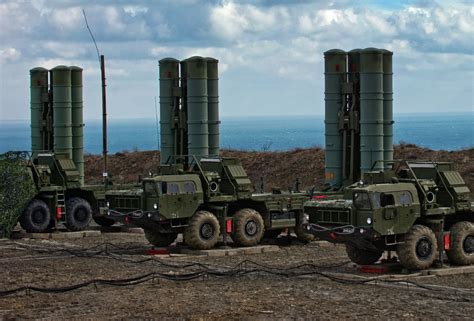 UAWire - Russia to deploy additional S-400 missile systems in annexed Crimea