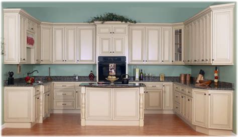 Cabinets for Kitchen: Custom Kitchen Cabinets - Buying Tips