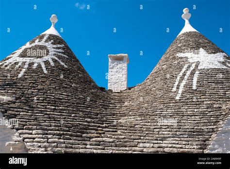 View of Trulli houses in Alberobello, Italy Stock Photo - Alamy