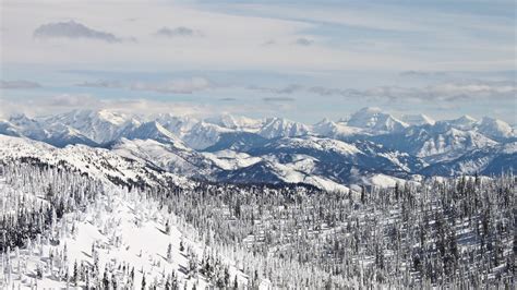 Whitefish Mountain Ski Resort in Whitefish, Montana | Expedia.ca