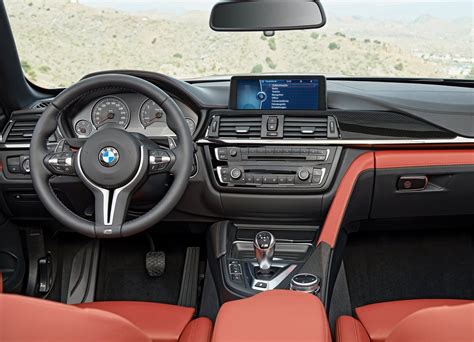 BMW M4 Convertible Interior Design in Detail - autoevolution