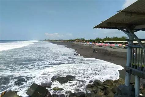 Perahu Wisata Laguna Pantai Glagah Yogyakarta in 2024 | Beach, Outdoor, Water