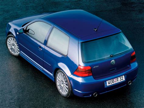 2002 Volkswagen Golf R32 (Typ 1J) - price and specifications