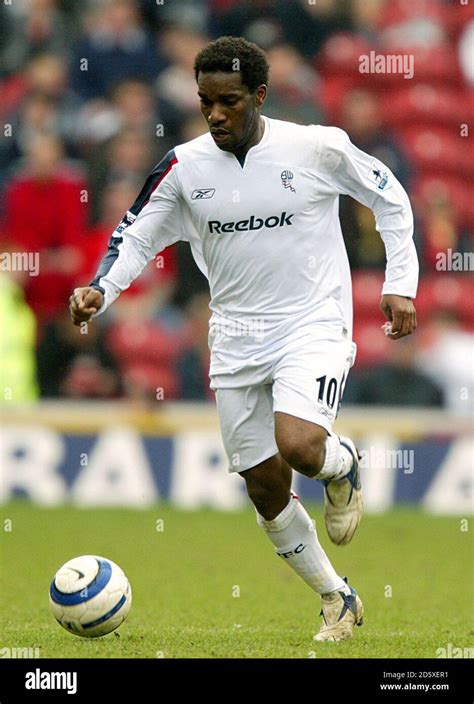 Jay-Jay Okocha, Bolton Wanderers Stock Photo - Alamy