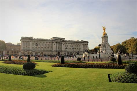 A look at the renovated Buckingham Palace