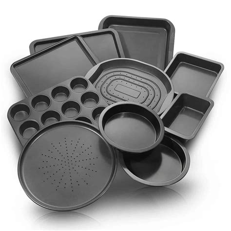 Top 7 Best Bakeware Sets To Buy In 2020 | Desired Cuisine