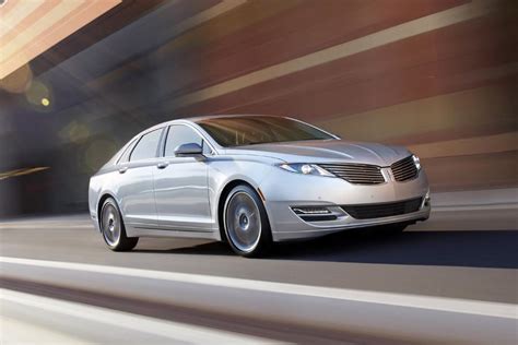 2013 Lincoln MKZ Hybrid Specs, Price, MPG & Reviews | Cars.com