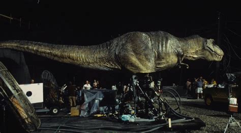 20 Awesome Behind The Scene Photos From Major Films - Wow Gallery | eBaum's World