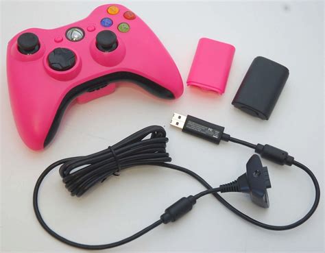 GENUINE Microsoft XBox 360 PINK Play & Charge Wireless Controller ...