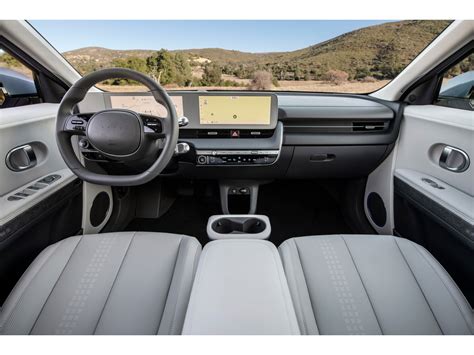 2023 Hyundai Ioniq 5: 50 Interior Photos | U.S. News