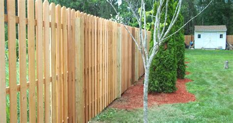 5 Most Popular Privacy Fence Styles - Smucker Fencing