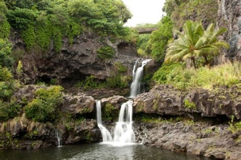 5 Best Waterfall Hikes on Maui - Hawaii Magazine