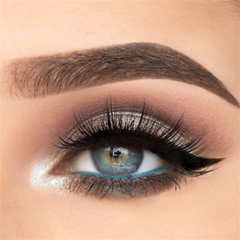 Makeup for Grey Eyes: 18 Best Grey Eye Makeup Ideas - LadyLife