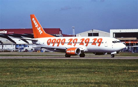 The Evolution Of easyJet's Livery