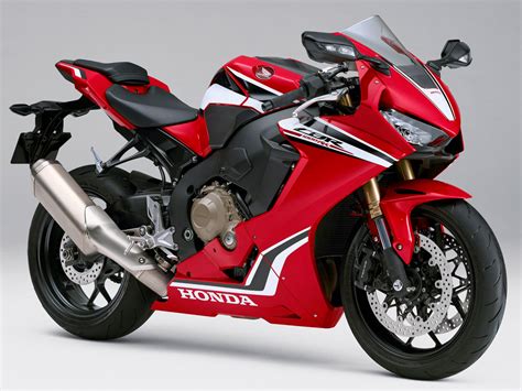 2019年モデルのHONDA CBR1000RR/SPが登場！電子制御システムがさらに進化、カラーリングのリニューアルも | バイクニュース ...