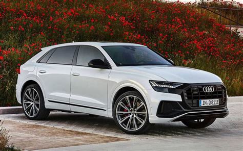 Audi Q8 S line 55 TFSI e quattro 2021 | SUV Drive