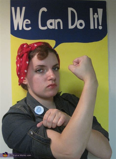 Rosie the Riveter Poster Costume | DIY Instructions